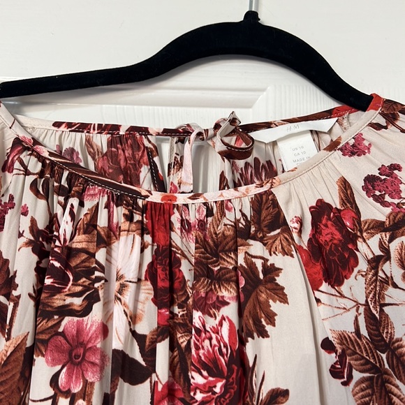 H&M blouse - Picture 3 of 4